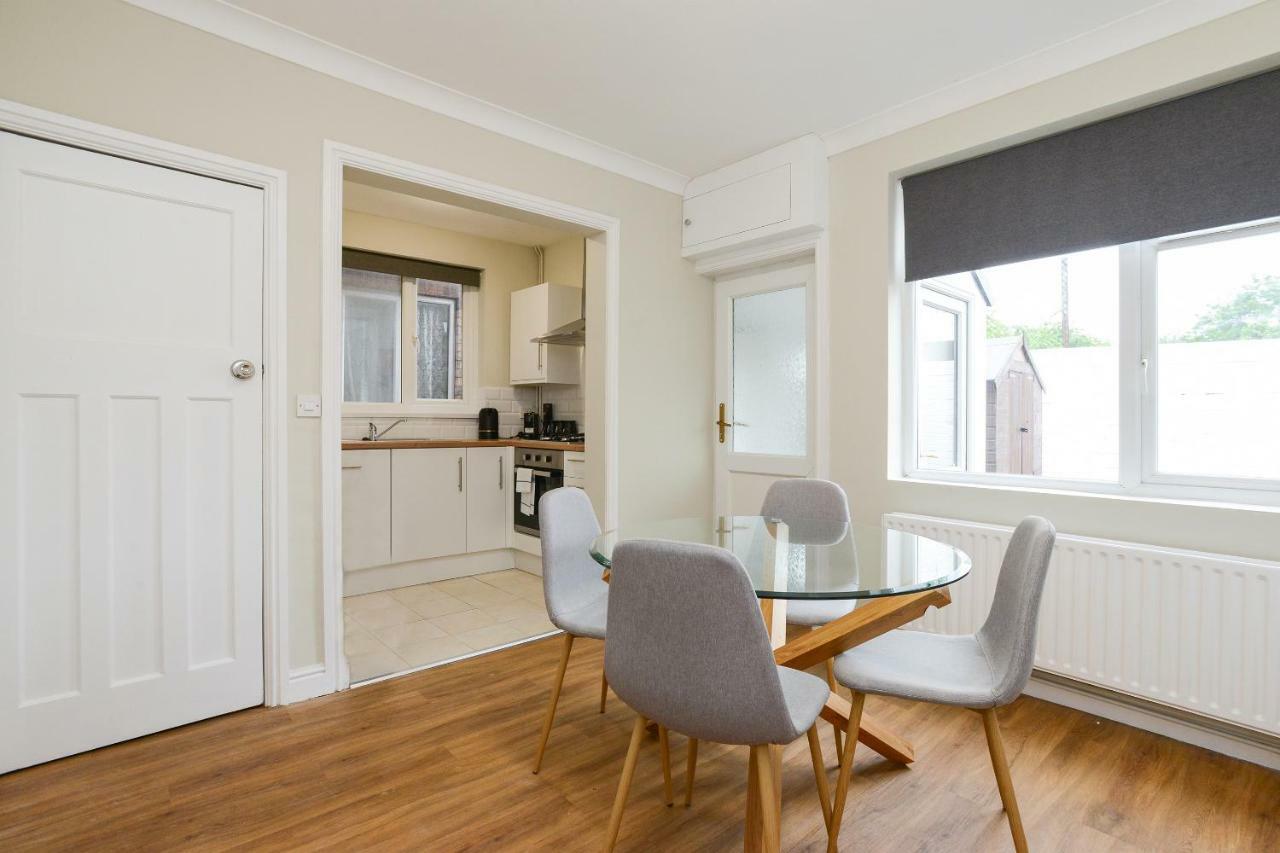 Cosy House In The Heart Of Beeston With Free Parking And Wifi Villa Nottingham Luaran gambar
